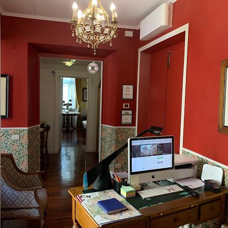 Relais Teatro Argentina Bed & Breakfast Rome Exterior photo