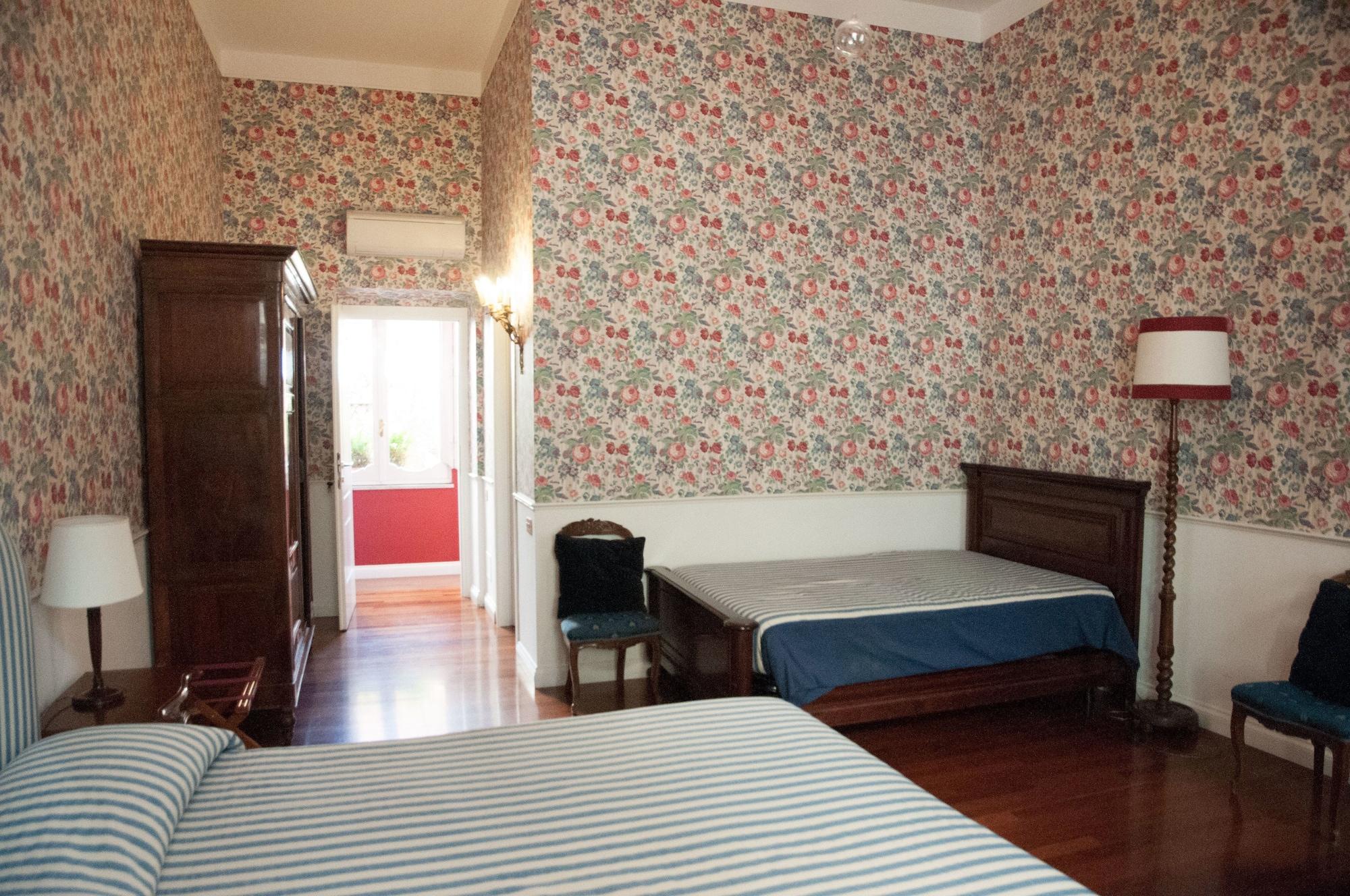 Relais Teatro Argentina Bed & Breakfast Rome Exterior photo