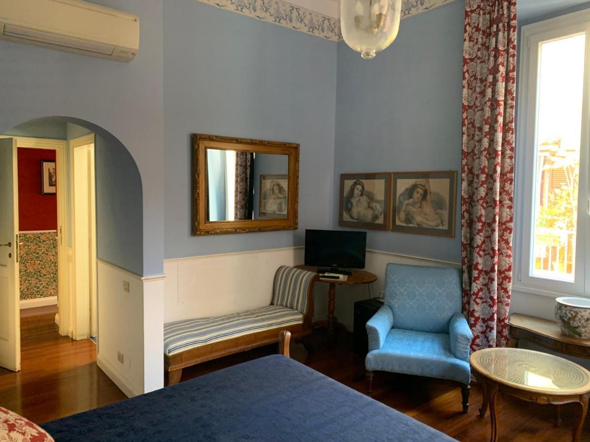 Relais Teatro Argentina Bed & Breakfast Rome Exterior photo